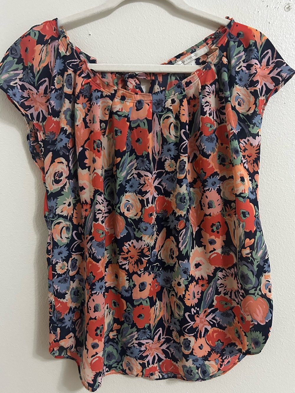 Lauren Conrad floral lightweight top